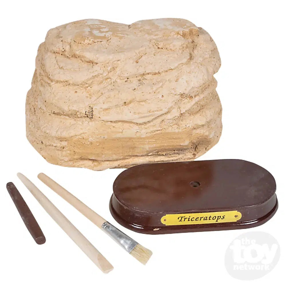 The Toy Network-6.5" Dinosaur Skull Excavation Dig Kit Triceratops-AM-EXDTR-Legacy Toys