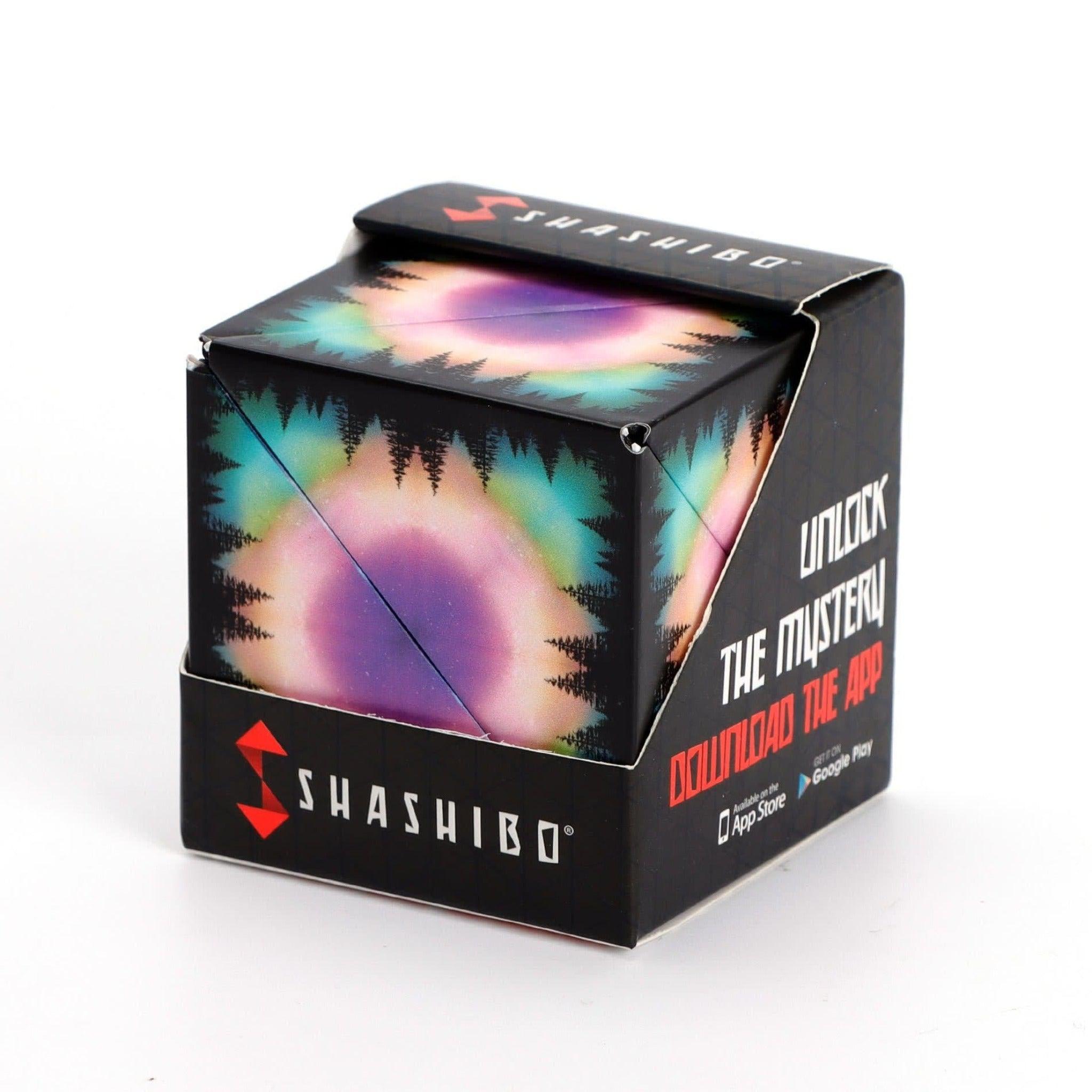 Fun in Motion-Shashibo - The Shape-Shifting Box!-SHAMN-Moon-Legacy Toys